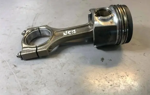 BMW 7 F01 F02 F03 F04 Piston with connecting rod 11248508023 11257805329