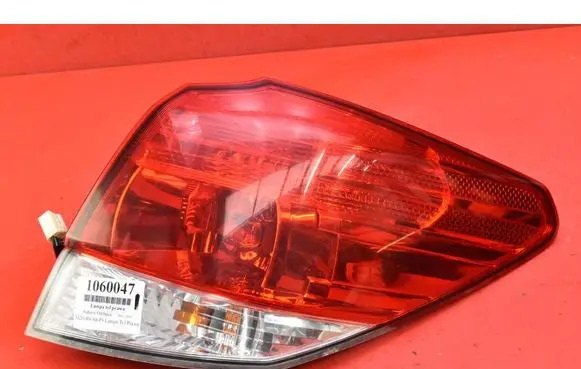 Subaru Outback Rear/tail lights 22020067
