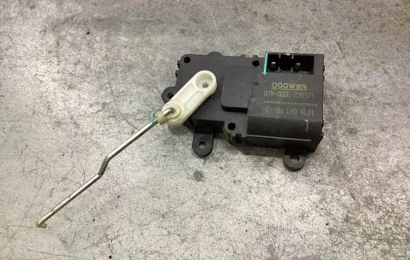 Opel Antara A/C air flow flap actuator/motor C100LHD6L01 830971