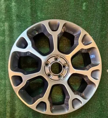 Fiat 500X R17 alloy rim 7JX17