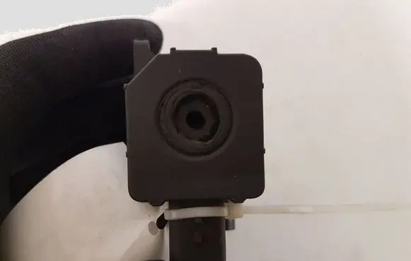 Citroen C4 I Vacuum valve 9660693180