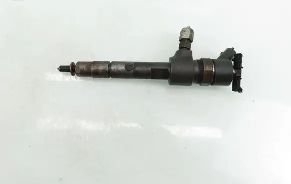 Opel Zafira B Fuel injector 0445110276