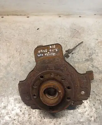 Opel Astra G Front wheel hub