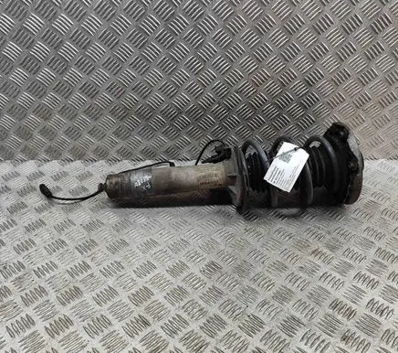 BMW M3 F80 Front shock absorber/damper F80MV35K 2284787