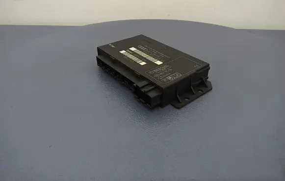 Audi A4 S4 B6 8E 8H Comfort/convenience module 8E0959433AQ