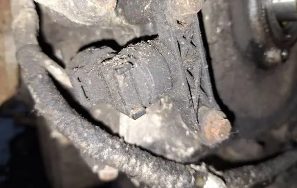 Ford Mondeo MK IV Crankshaft position sensor
