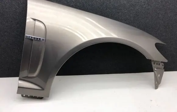 Jaguar XF Fender