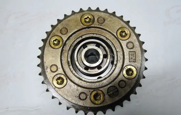 BMW 3 E90 E91 Camshaft pulley/ VANOS 7540442