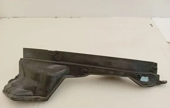 BMW 5 F10 F11 Other engine bay part 7204336