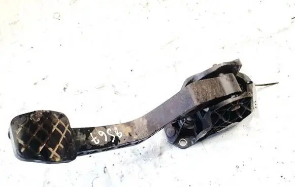 Clutch pedal