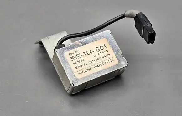 Honda Accord Aerial antenna amplifier 39157TL4G01 26TL4GDNAMP