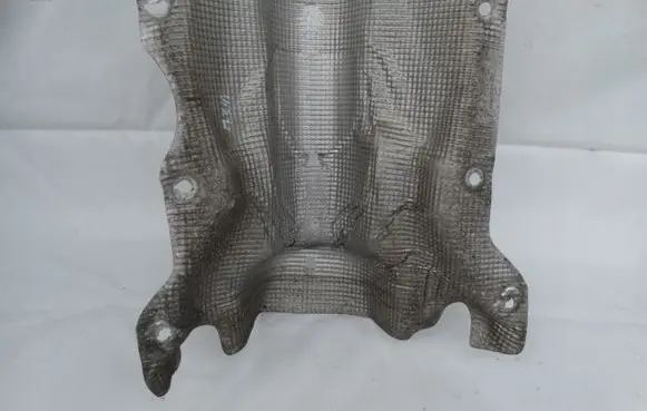 Mercedes-Benz E W212 Heat shield in engine bay 2124700347