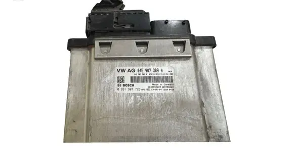 Audi A3 S3 8V Engine control unit/module 04E907309A 0261S07726