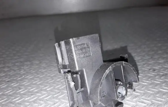 Opel Meriva A Ignition lock contact 09115863
