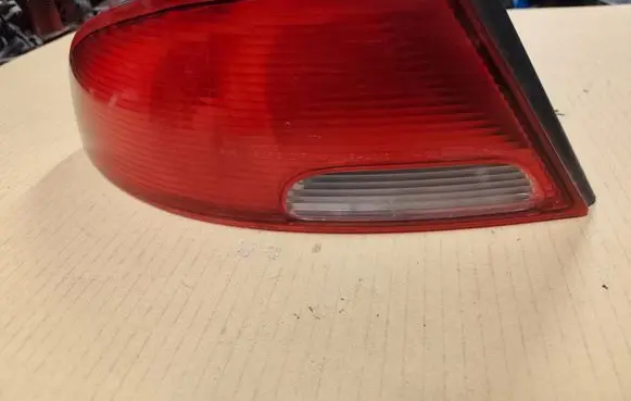 Chrysler Sebring (ST-22 - JR) Rear/tail lights 