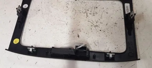 Volkswagen PASSAT B6 Radio/GPS head unit trim 3C0858069AG