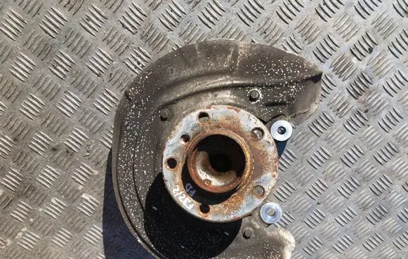 BMW 4 F32 F33 Front wheel hub 6799098