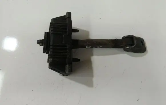 Toyota Avensis T250 Rear door check strap stopper 