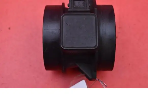 BMW 5 E39 Mass air flow meter 5WK9605
