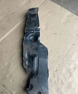 Volvo XC60 Fender foam support/seal 31297208