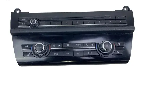 BMW 5 F10 F11 Interior fan control switch 6824207
