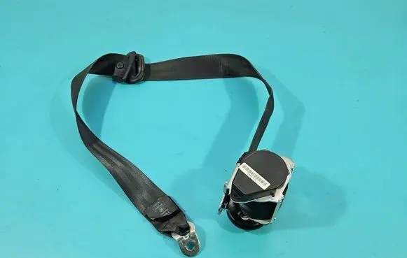 Skoda Octavia Mk2 (1Z) Front seatbelt 1Z0857701C IMPRK1526821