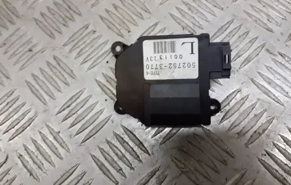 Subaru Impreza III A/C air flow flap actuator/motor 502752-3770
