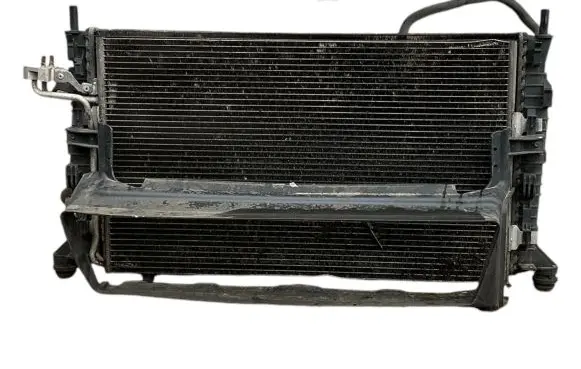 Volvo C30 Coolant radiator 31418512