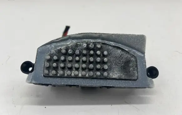Heater blower motor/fan resistor