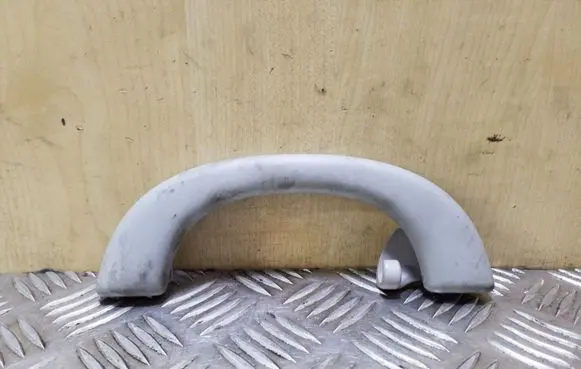 Mercedes-Benz E W211 Rear interior roof grab handle A2118100151