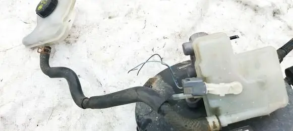 Mazda 5 Master brake cylinder