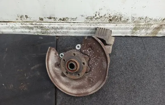 Audi Q5 SQ5 Rear wheel hub 8R0505436A