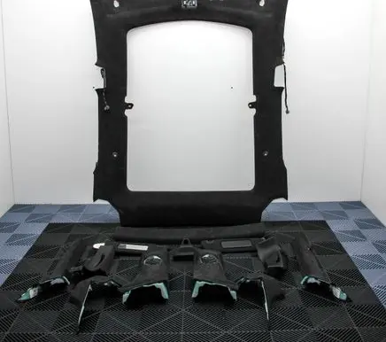 Tesla Model S Headlining set 104593602C