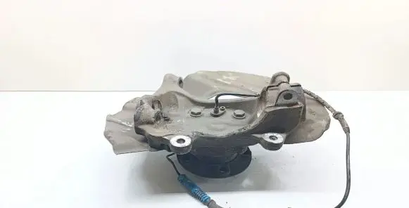 BMW 7 E65 E66 Front wheel hub spindle knuckle