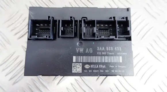 Volkswagen PASSAT B7 Comfort/convenience module 3AA959433