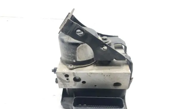 Seat Alhambra (Mk1) ABS Pump 7M3614111
