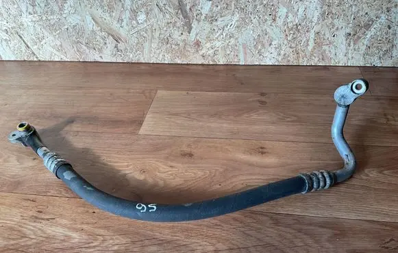Audi A4 S4 B7 8E 8H Air conditioning (A/C) pipe/hose 8E0260701