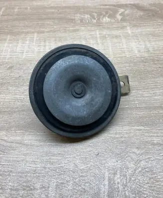 Volvo S40, V40 Horn signal 28657625 12V335Hz