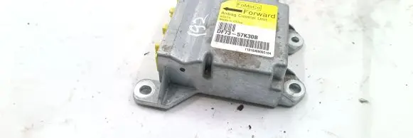 Mazda 2 Airbag control unit/module DF7357K30B 1101030800C104