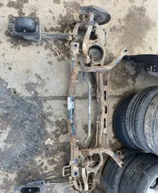 Seat Leon (1M) Rear axle beam 