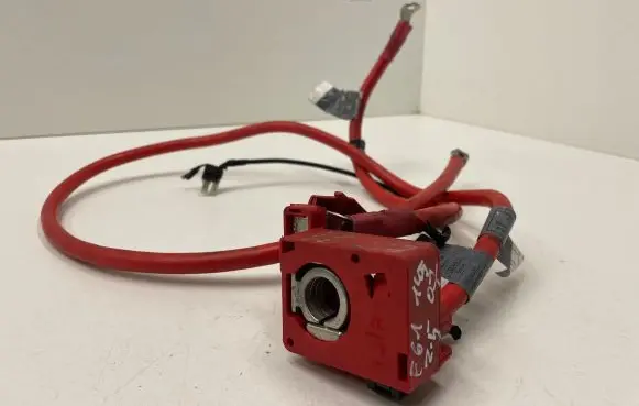 BMW 5 E60 E61 Positive cable (battery) 6989775 10057310 6982276