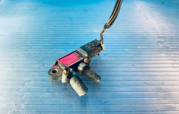 Opel Signum Exhaust gas pressure sensor 55200301 0281002784