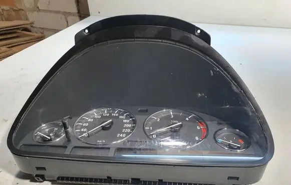 BMW X5 E53 Speedometer (instrument cluster) 62116914918 110008735140