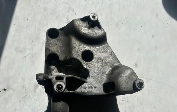 BMW 3 E46 Alternator belt tensioner 64557707319