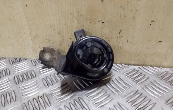 Skoda Octavia Mk2 (1Z) Horn signal 1K0951221A