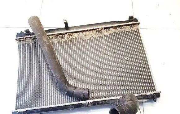Lexus GS 300 350 430 450H Coolant radiator 