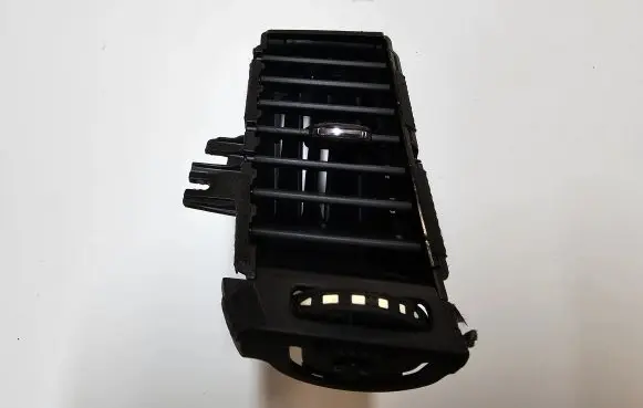 Buick Encore I Dash center air vent grill 42514220