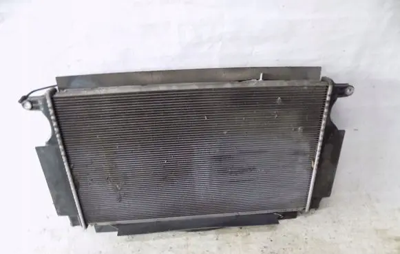 Toyota Auris 150 Coolant radiator MF4221336531