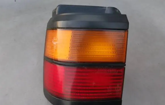 Volkswagen PASSAT B3 Rear/tail lights 86047