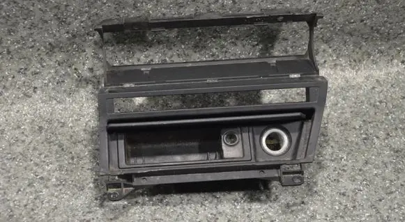 BMW 3 E46 Ashtray trim (front) 307130500